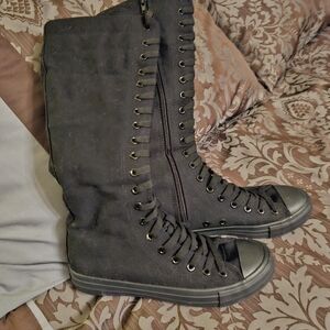 Stylish Black High-Top Women's Boots